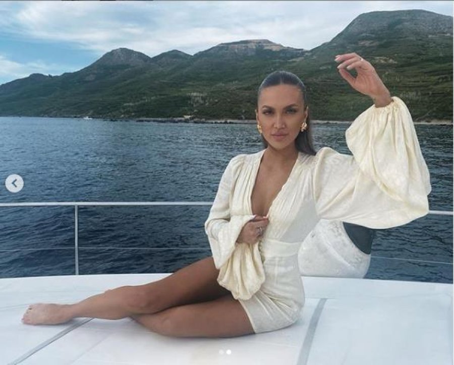 Lori Hoxha: Gjithçka që lashë pas ia vlejti për paqen që kam tani