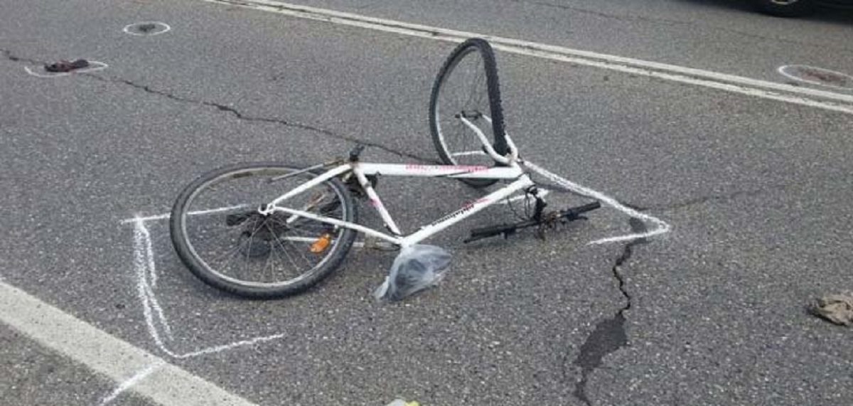 Automjeti aksidenton 10-vjeçarin me biçikletë, dërgohet me urgjencë në spital