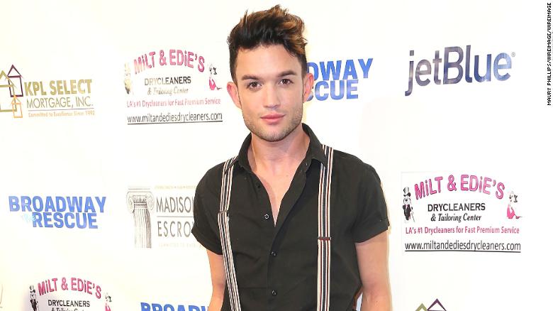 Ndahet papritur nga jeta në moshën 34-vjeçare këngëtari i njohur