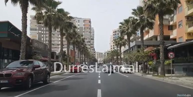 Drejtuesja e “Benz”-it përplas të moshuarin me biçikletë në Durrës