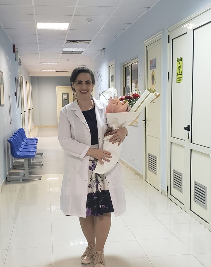 Neurologia Edlira Harizi rizgjidhet presidente e Urdhrit të Mjekëve për Durrësin
