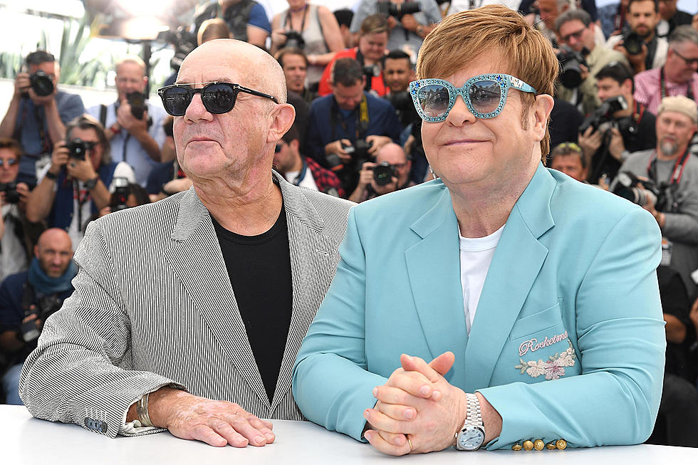 Elton John, këngëtari më i pasur i vitit 2020