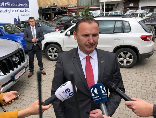 Merr fund ora policore, nga e hëna Kosova del nga karantina