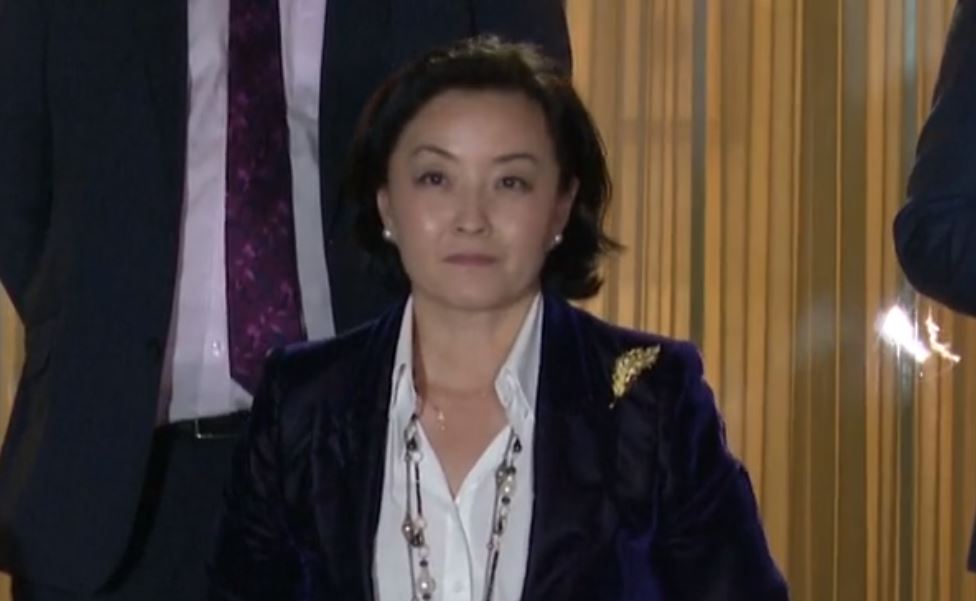 Reforma Zgjedhore/ Ambasadorja amerikane ia lë “topin” Luli Bashës