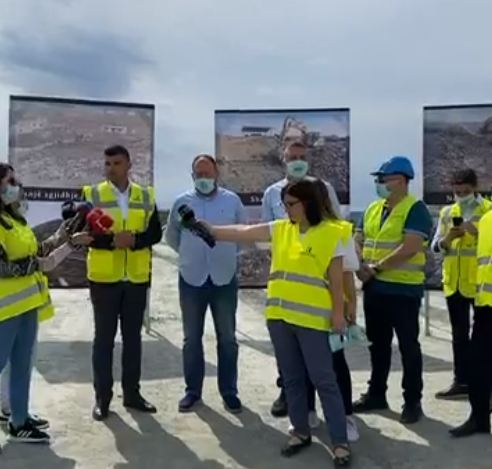 Klosi dhe Mazniku inspektojnë landfillin e Sharrës: Ndryshim rrënjësor, eliminuam ndotjen