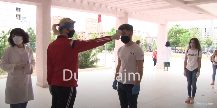 Dalin rezultatet e provimit të gjuhës së huaj për maturantët