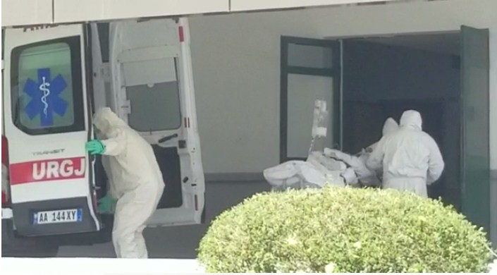 Mjeku i Durrësit riinfektohet sërish me Covid-19, këtë radhë jo nga pacientët