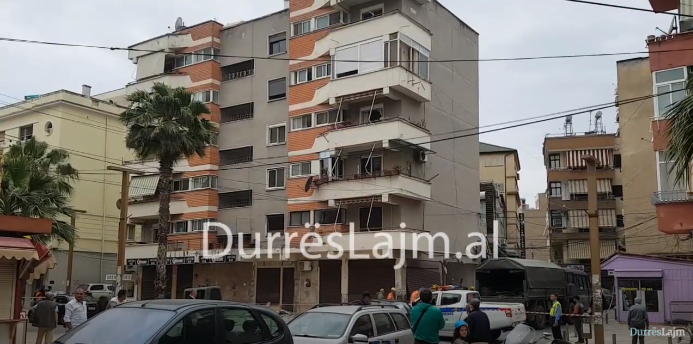 Pallati i Vip-ave shembet të enjten, veprimet që nuk duhet të harrojnë të bëjnë banorët e qendrës së Durrësit