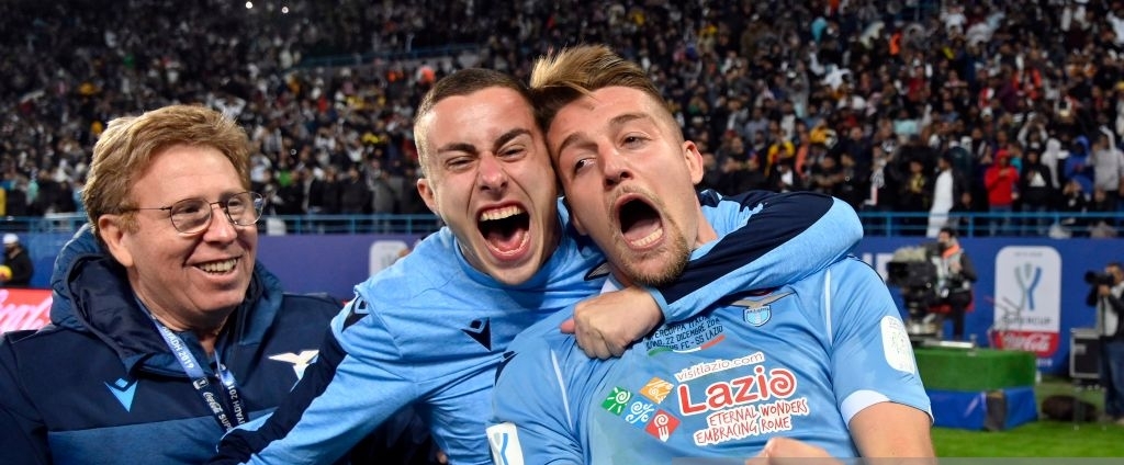 PSG nuk i ndahet tregut italian, Leonardo ofron 80 milionë euro për dy lojtarë të Lazios