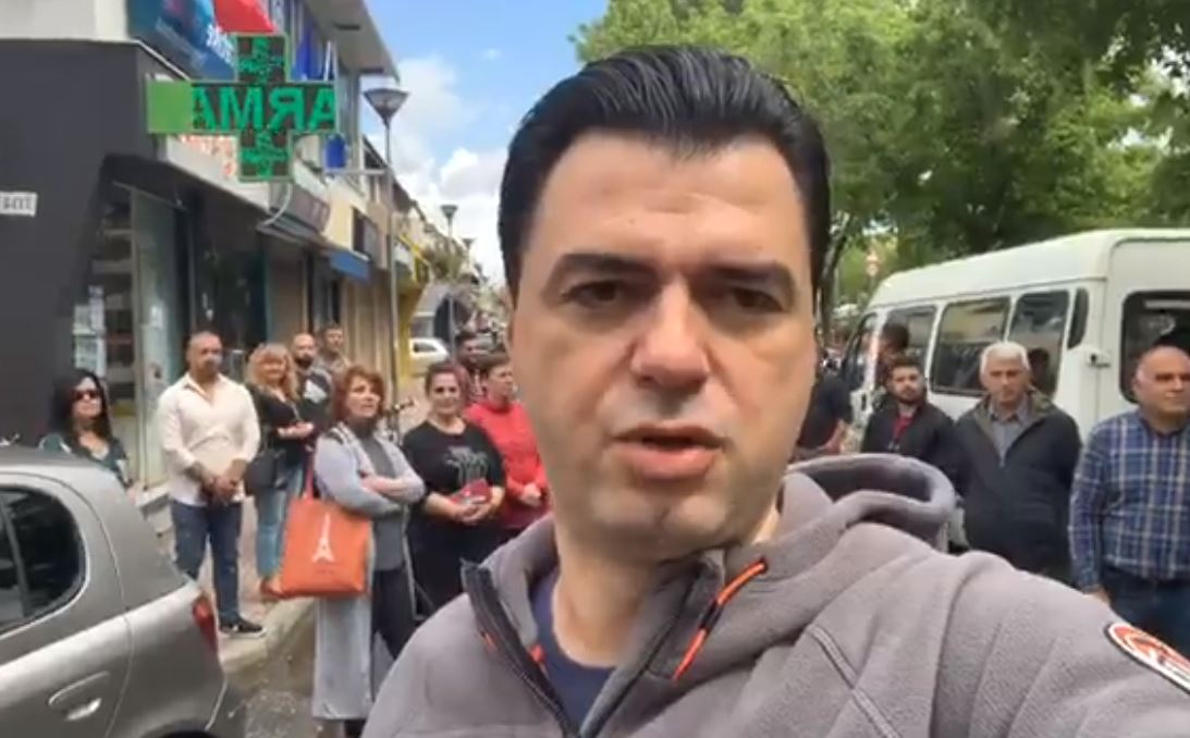 Basha kërkon bashkim të shqiptarëve: Kjo situatë do të marrë fund (VIDEO)