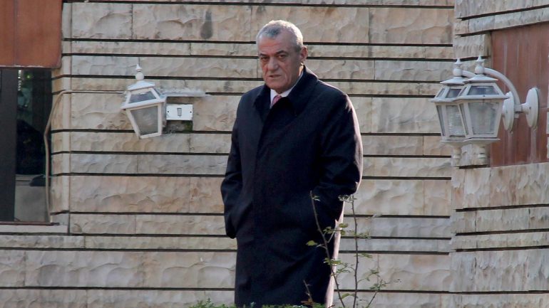 Sa është pasuria e Gramoz Ruçit?