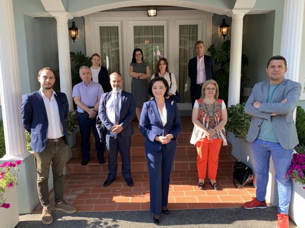 Yuri Kim takon liderët e shoqërisë civile: Zë i fuqishëm në demokraci