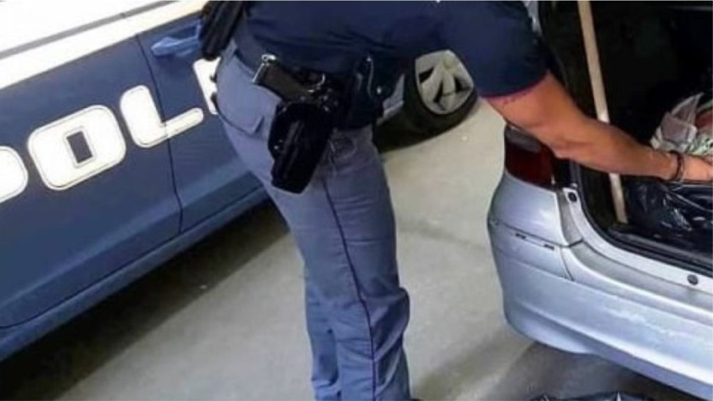 Po niseshin për Durrës, shqiptarët ndalohen në portin e Barit me trupin e pajetë të të afërmit në bagazh