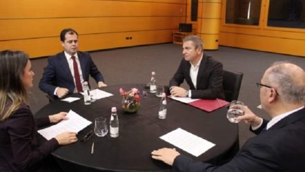 Arrihet marrëveshja për administrimin zgjedhor? Në orën 19:30 mblidhet Këshilli Politik