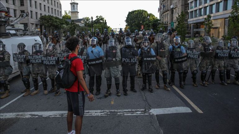 Protestat në SHBA për vdekjen e Floyd, Trump donte të nxirrte 10 mijë ushtarë në terren