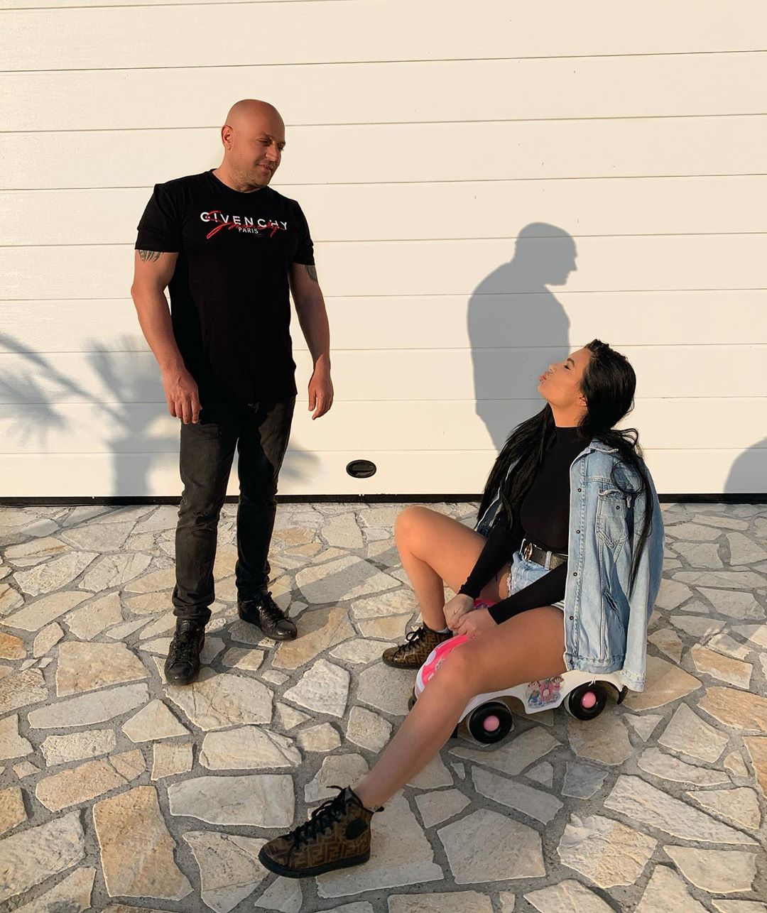 Zaimina pubikon foto nga festa e saj e ditëlindjes