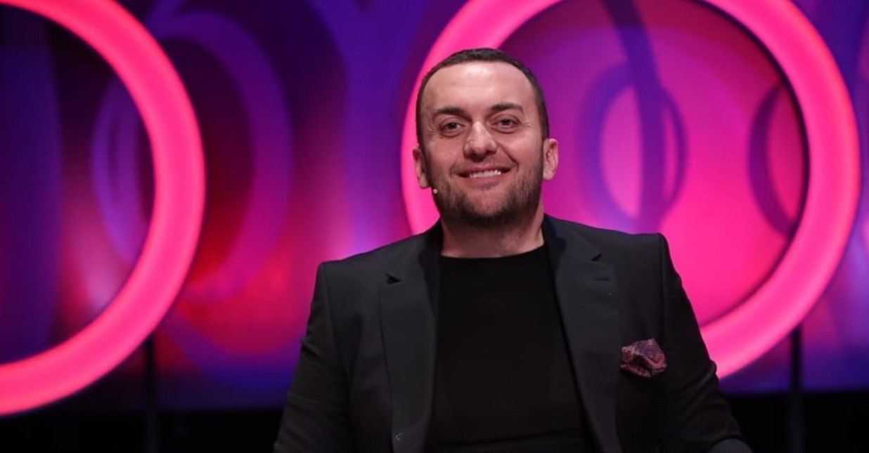 Mbyllja e jetës së natës/ Olti Curri: Tallje b*the e tepërt! I shërben disave, falimenton të tjerët!