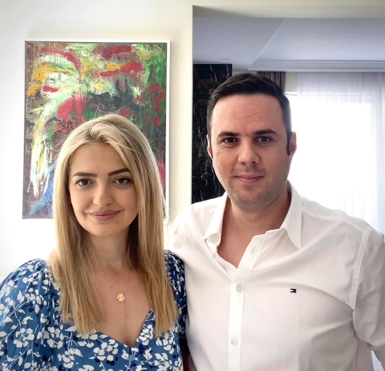 U infektua me Covid, shërohet ish-ministri kosovar bashkë me bashkëshorten