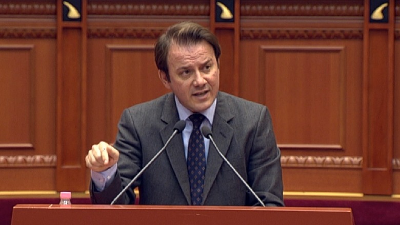 Dje ishte në seancë për shkarkimin e Metës, del pozitiv me Covid deputeti Ralf Gjoni