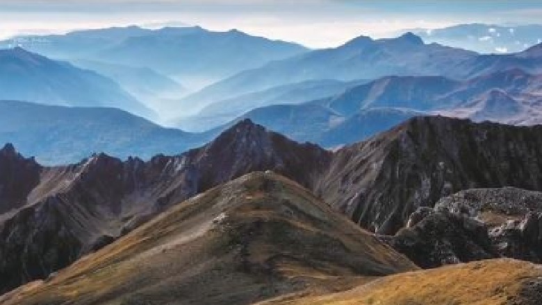 Meta publikon pamjet mahnitëse të Shqipërisë: Çfarë ka Zvicra më shumë përveç Referendumeve?