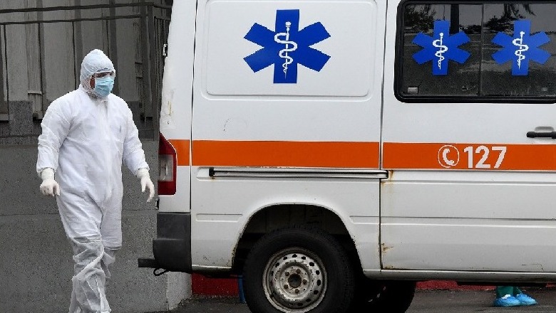 Miqtë mblodhën 35 mijë euro për ta dërguar në Turqi, ndërron jetë mësuesi 39-vjeçar me COVID