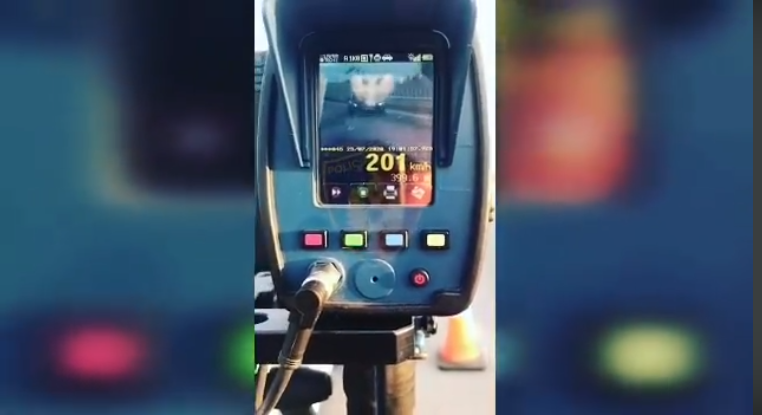 Radari kap “pilotët” e rrugës me 201 km/h, gara shpejtësie dhe nga turistët e huaj (VIDEO)