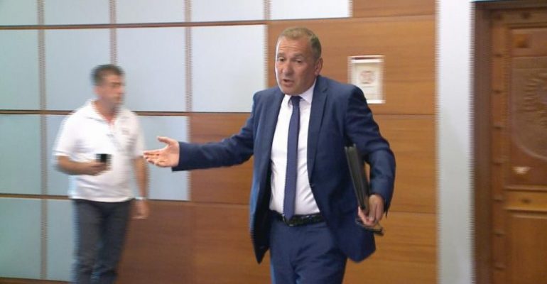 Urdhër-arrestet për dy komisionerët e vdekur të dosjes “339”, kreu i SPAK: Hetimet ishin sekrete