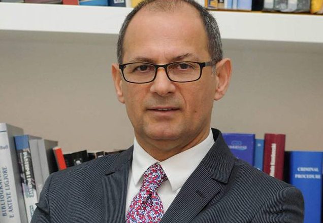 Artan Hoxha zgjidhet rektor i Universitetit të Tiranës