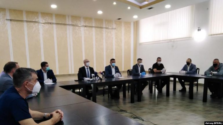 COVID-19/ Komunat në veri të Kosovës vendosin orare kufizimi për qytetarët