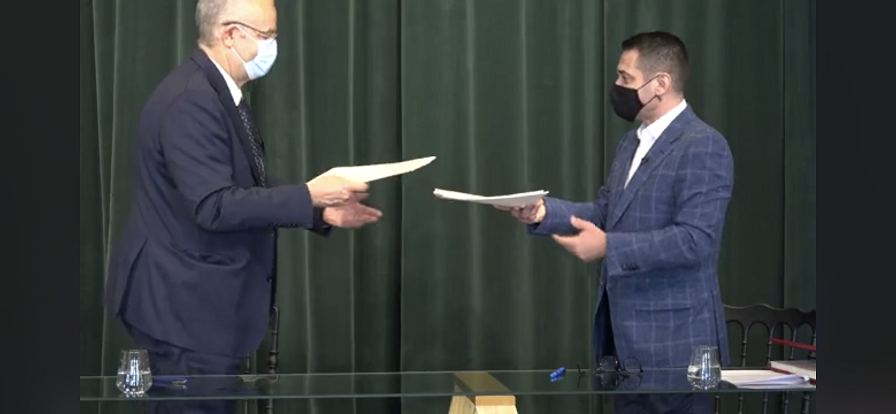 Qeveria zviceriane dhe ajo shqiptare nënshkruajnë marrëveshjen për 1.3 milion euro për rehabilitimin e shtëpive të dëmtuara nga tërmeti