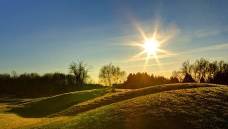 Diell dhe temperatura të larta, parashikimi i motit për sot