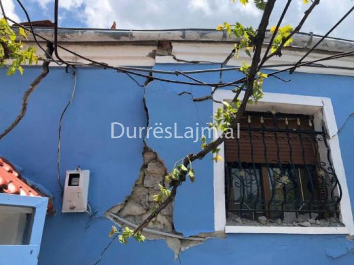 553 familje në Durrës do t’u gëzohen shtëpive të reja, por procesi i Rindërtimit ka ende shumë pikëpyetje