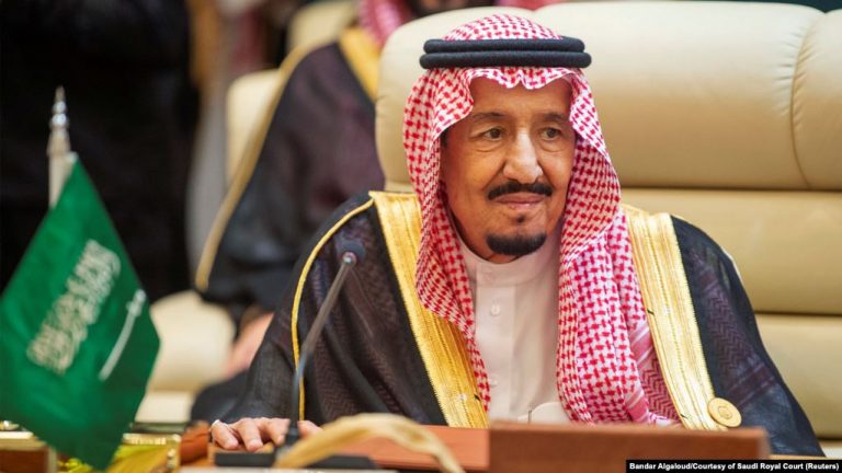 Mbreti i Arabisë Saudite përfundon në spital me probleme shëndetësore