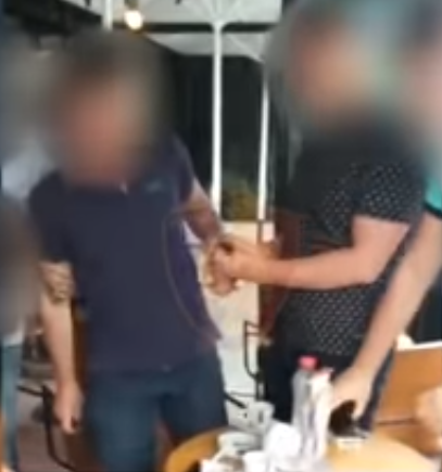 “Kam ilaç kundër COVID-19”, lirohet mjeku popullor që mashtronte qytetarët përmes Facebook-ut