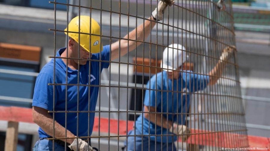 Kohëra koronavirusi/ Si mund të merrni një vizë pune, gjermane