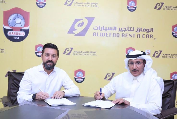 Bie pista Fenerbahce, Hasi rinovon me Al Raed!