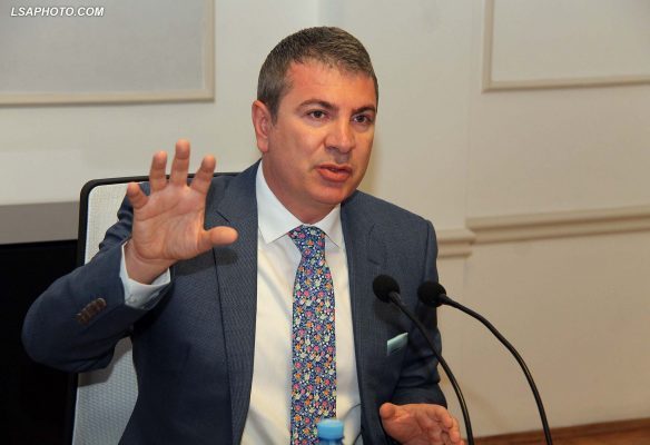 Listat e hapura/ Gjiknuri: Ekzistenca e partive “fantazëm” rrezikon procesin