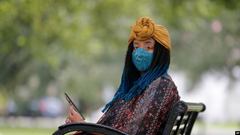 “Covid-19 do vijojë gjatë”, mjekja: Kam parë të rinj e të moshuar të vdesin, ja si të kujdesemi për shëndetin mendor