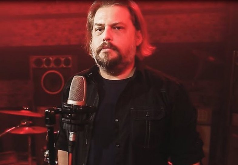 Elton Deda thirrje publike Ramës: Reflekto or mik sa nuk është vonë