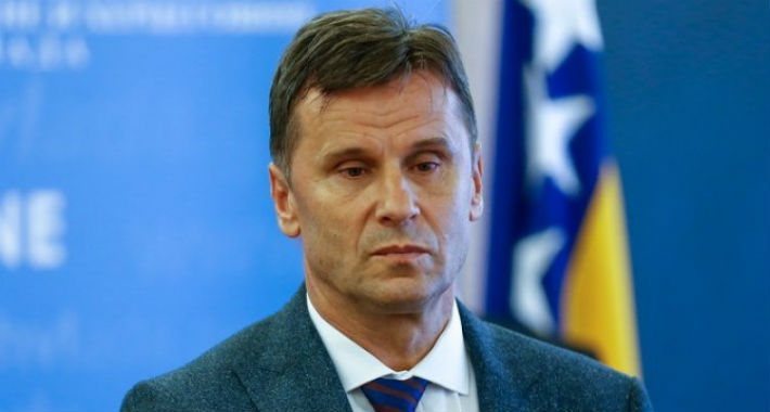 Kryeministri i Bosnje-Hercegovinës rezulton pozitiv me Covid-19