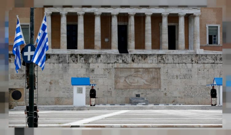 Rriten rastet me COVID-19 në Greqi