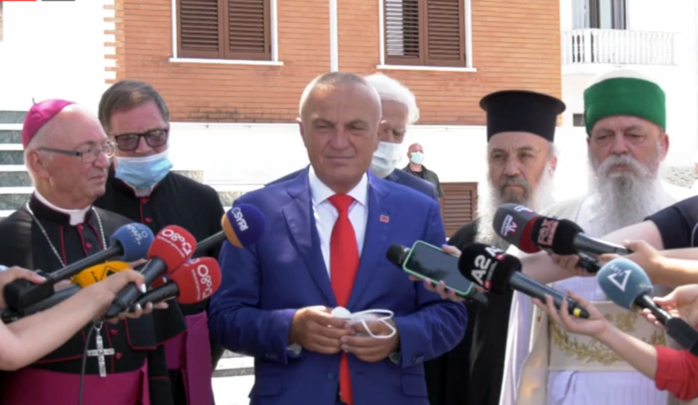 Kurban Bajrami/ Presidenti Meta mesazh të qartë politikës: Të marrë shembullin e mirëkuptimit