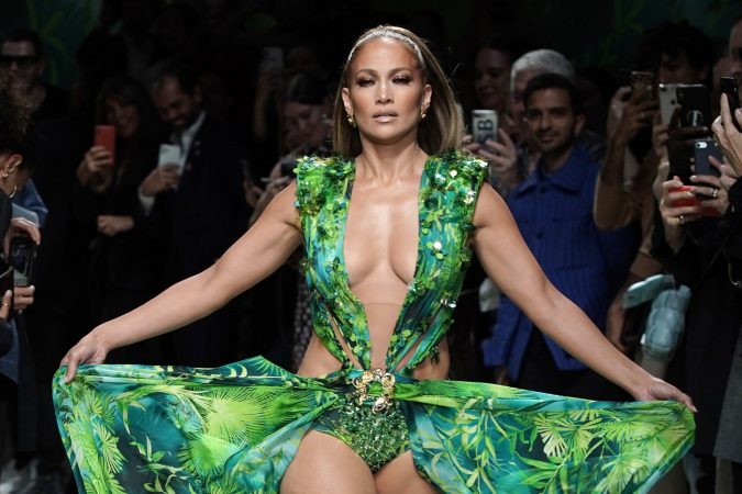 Diva Jennifer Lopez feston sot 51-vjetorin e lindjes…
