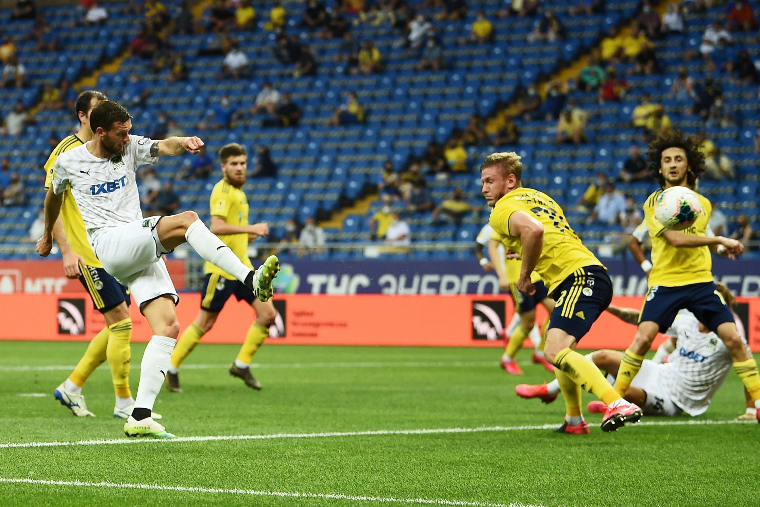 Ndeshja më e gjatë në histori, 19 minuta shtesë në Rostov-Krasnodar!