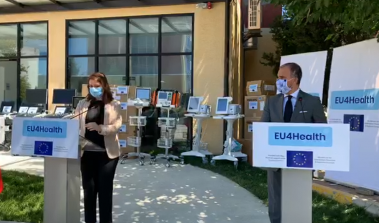 Soreca dorëzon ndihmat e BE-së në spitalin COVID 4: Nuk mbaron këtu, do ketë të tjera