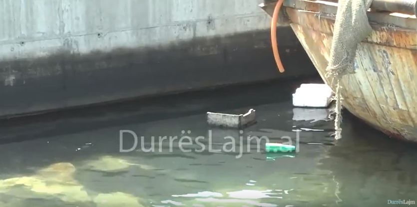 Durrës, gjendet i dekompozuar një person në akuariumin  e portit