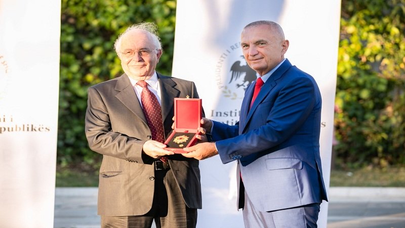 Meta vlerëson Rilindasin Koto Hoxhi: Kemi nevojë për burra dhe gra atdhetarë e të përgjegjshëm për fatet e vendit