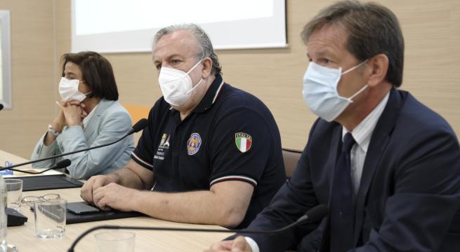 Puglia do të dërgojë Task-Forcë në Shqipëri për koronavirusin, kontrolle ndërkufitare