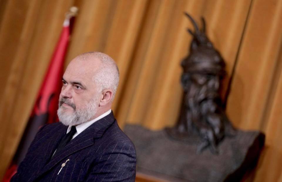 Rama-Metës: Je një shkelës recidiv i Kushtetutës! Nuk të shkarkuam sepse respektuam Venecian