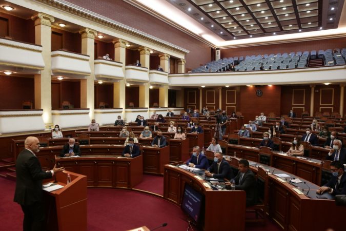 Miratohet marrëveshja e 5 qershorit! 97 vota pro, vetëm 6 deputetë votuan kundër